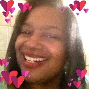 Meet your Posher, Vicky